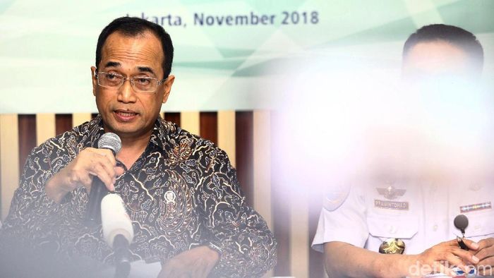 Menhub Akui Harga Tiket Pesawat Sudah Naik 2 Kali Lipat