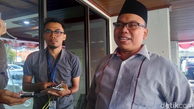 Partai Ummat Tak Nonaktifkan Kader Tersangka Teroris, Beri Bantuan Hukum