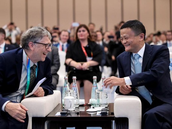 Jack Ma, Bill Gates dan Jeff Bezos Nongkrong di Eropa Pakai Kapal Pesiar