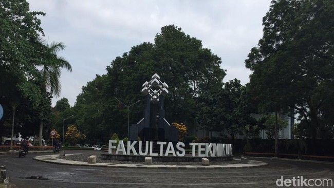 dekan-teknik-ugm-sayangkan-perma-tulis-soal-rudapaksaan-mahasiswi