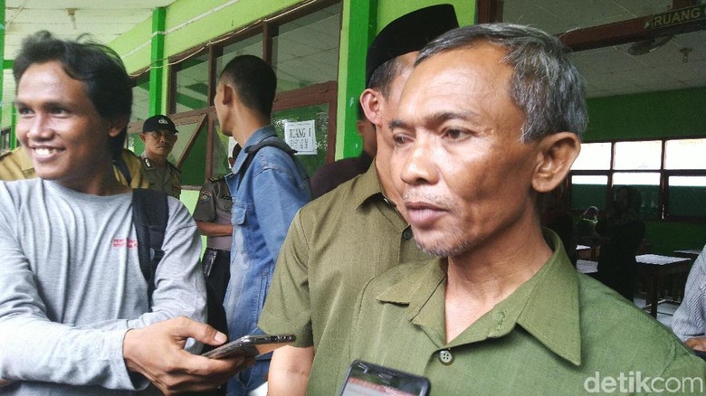Pak Guru Joko yang Viral karena Di-bully Murid di Kendal Minta Maaf