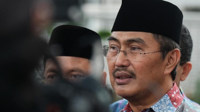 Jimly Nilai Hakim PTUN Bisa Ditangkap Jika Batalkan Pelantikan Gibran"