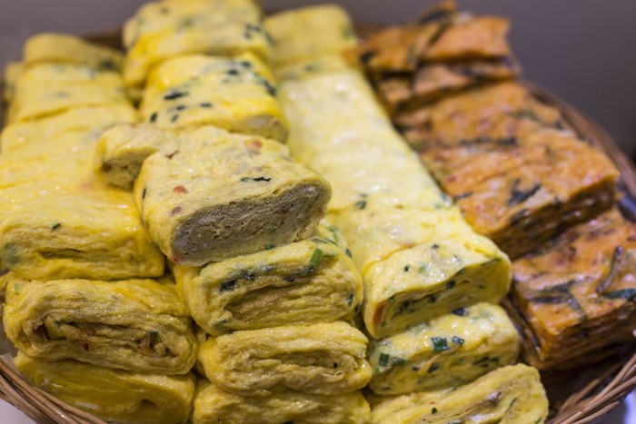Chef Jepang Ini Beberkan Tips Mudah Bikin Omelet Jepang yang Sempurna