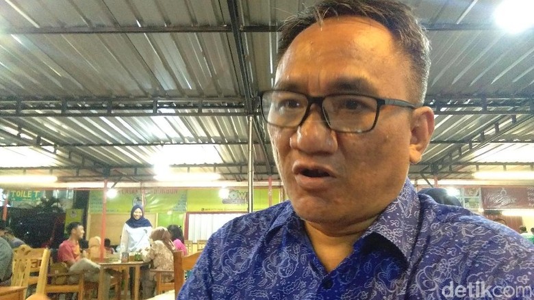 Andi Arief Bakal Geruduk Kubu Jokowi: Ngabalin hingga PSI