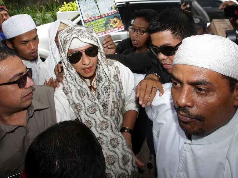 Fahri Hamzah Minta Polisi Jelaskan soal Penahanan Habib Bahar