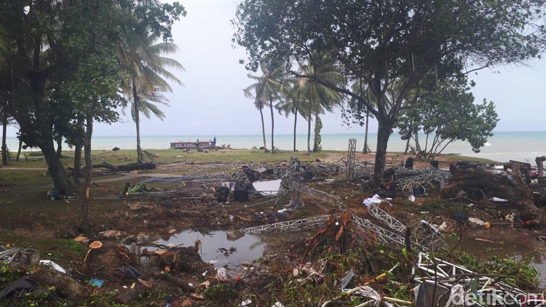 pakar-as-bicara-penyebab-peringatan-tsunami-di-banten-tak-aktif