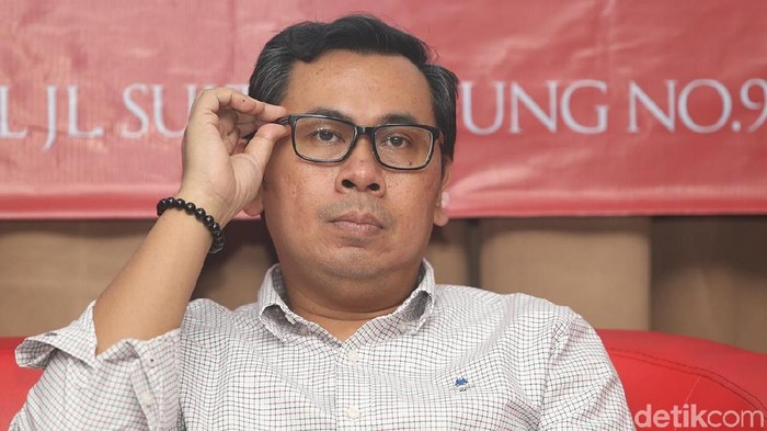 Stafsus Sri Mulyani Luruskan Ustaz Tengku Zul soal Singapura Krisis