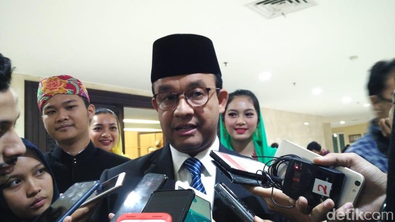 anies-akan-kaji-ulang-batas-permukiman-dengan-bantaran-kali