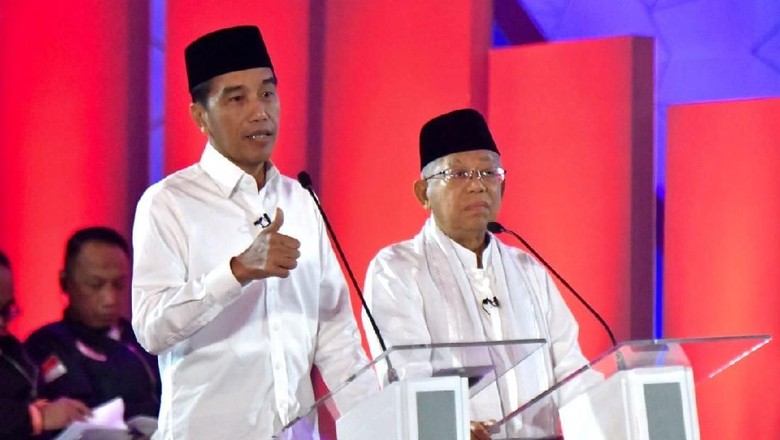 Jokowi Dilaporkan ke Bawaslu soal Caleg Eks Koruptor Diteken Prabowo