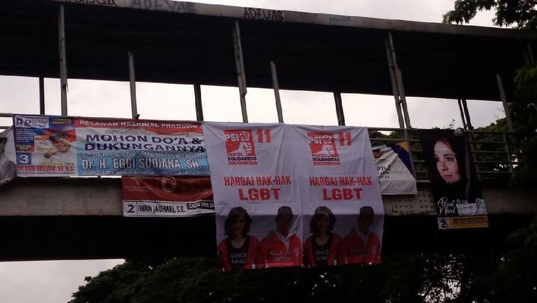 beredar-spanduk--hargai-hak-lgbt--psi-bukan-buatan-kami