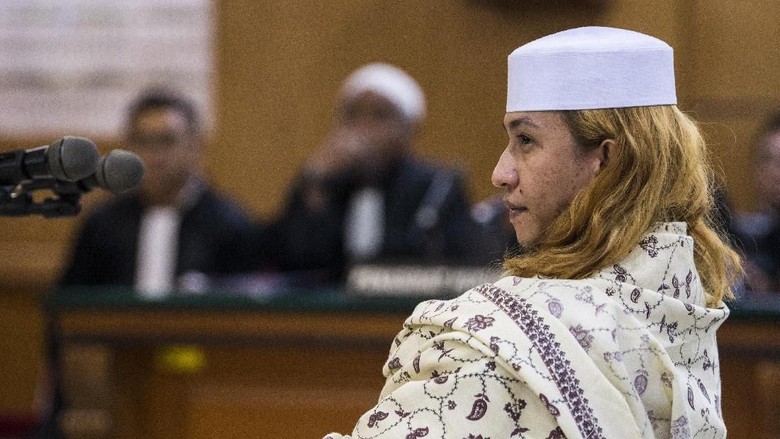Habib Bahar Serang Jokowi: Dari Lidah Pedas hingga 'Banci'
