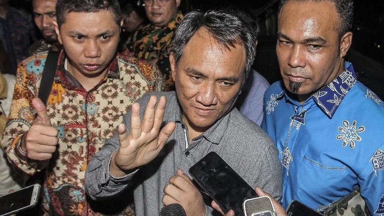 Andi Arief: Kalau PSI Mau Berdebat, Kader PD Siap 7 Hari 7 Malam