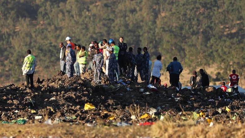 saksi-mata-pesawat-ethiopian-airlines-sudah-terbakar-sebelum-jatuh