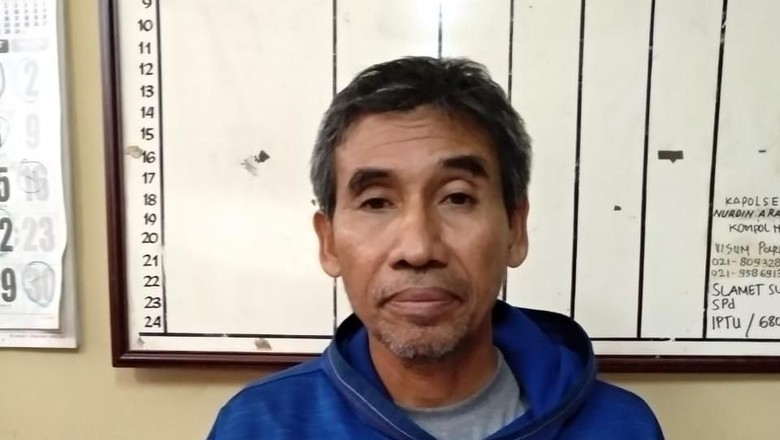 Ini Sudirman, Pria yang Tusuk Penumpang TransJ di Halte BKN