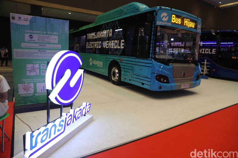 Pakai Bus China Lagi, Ini Untungnya Buat Transjakarta