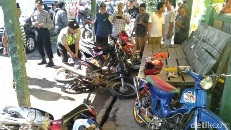 Usai Kampanye di Purworejo, Massa Pro Prabowo Keroyok Warga