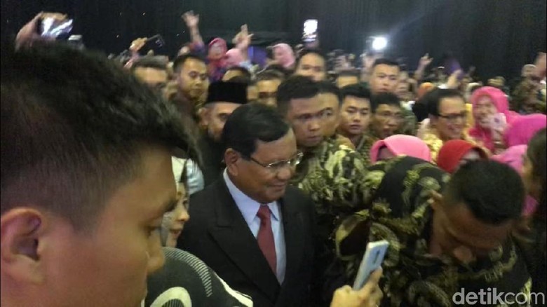 Jumat Malam, Prabowo Pidato Politik di Depan Akademisi Perguruan Tinggi Swasta