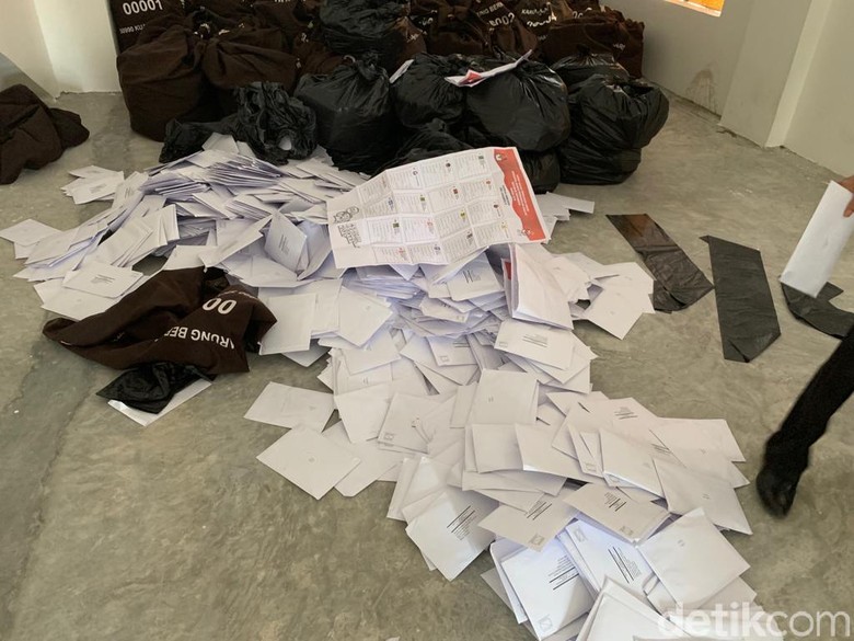 KPU: Surat Suara Tercoblos di Malaysia Tidak Dihitung