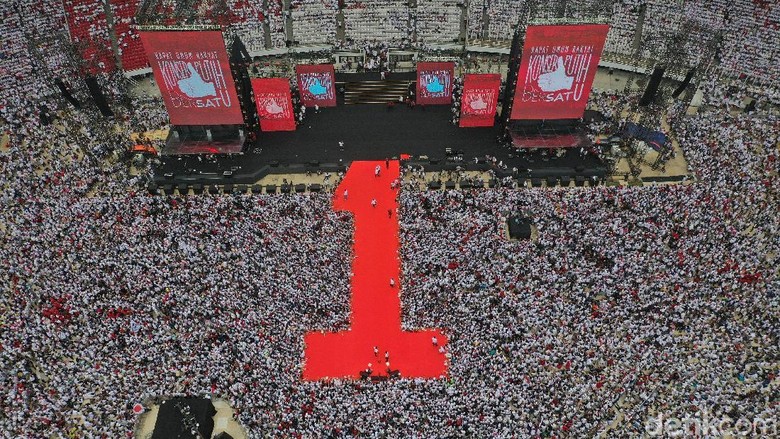 Humor di GBK, "Tidak Ada Sandi di Sini"