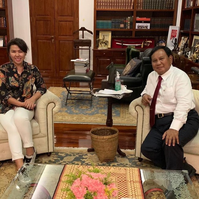 Pamer Foto Bareng Prabowo, Adik Ahok Ungkit Kesuksesan Jokowi-Ahok di Pilgub DKI