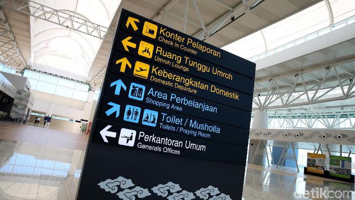 Dilema di Balik Keputusan Turunnya Harga Tiket Pesawat