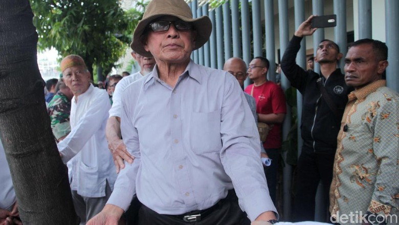 Surat Pencegahan Kivlan Zen ke Luar Negeri Dicabut