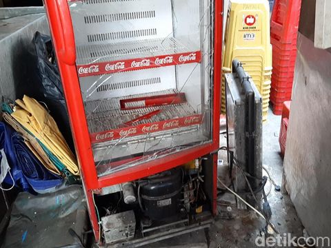 Warung Kopi Dijarah Massa Perusuh 22 Mei, Rajab Tegar Rugi Rp 50 Juta