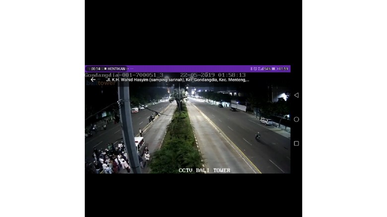 CCTV Pembagian Amplop di Depan Ambulans Jadi Petunjuk Ungkap Rusuh 22 Mei