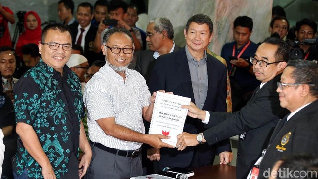 Ini 7 Tuntutan Prabowo-Sandi: Jadi Presiden atau Pemilu Ulang!