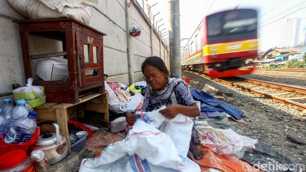 bank-dunia--di-era-jokowi-kemiskinan-kurang-dari-10