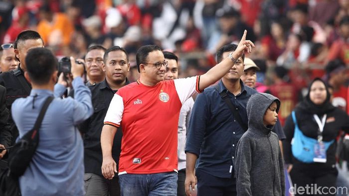 Nonton Persija Vs PSM, Anies Ditagih Stadion Lagi oleh Jakmania