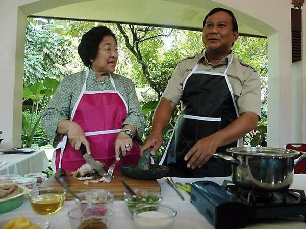 Jadi Menu Pertemuan Prabowo-Mega, Nasi Goreng Kalorinya Bikin Gendut!