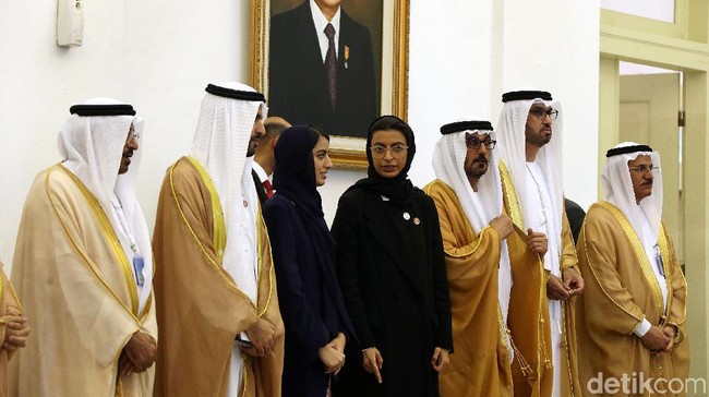 datang-ke-ri-pangeran-abu-dhabi-boyong-investasi-rp-136-t