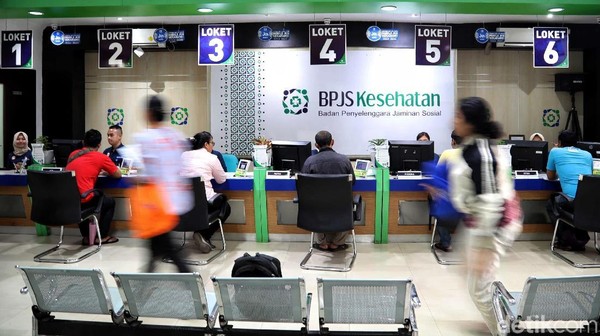 Jokowi Resmi Naikkan Tarif Iuran BPJS Kesehatan. Sudah Tepatkah?