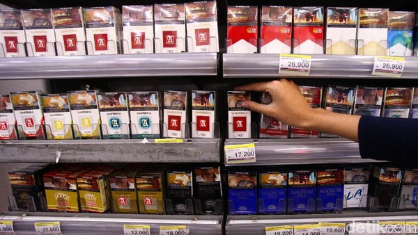 Harga Bensin Turun! Ayo Agan dan Sista Mau Pilih BBM yang Mana?