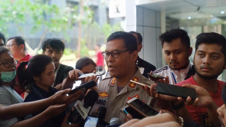 Polisi Tangkap 2 Pelaku Penculikan Relawan Jokowi Ninoy Karundeng