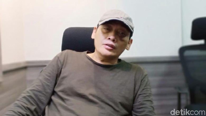 Ninoy Karundeng Mengaku Dituduh Penyusup Sebelum Dianiaya