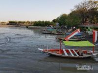 coc-travellers-wisata-bahari-di-pantai-kenjeran-surabaya