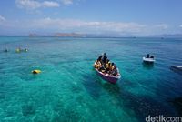 Pulau Kanawa Flores, Harus Lihat Sendiri untuk Tahu Kecantikannya