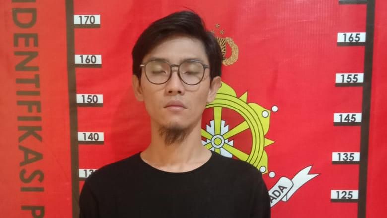 Rekam Aktivitas Wanita di Kamar Pas, Pria Berjenggot Ditangkap Polsek Wiyung