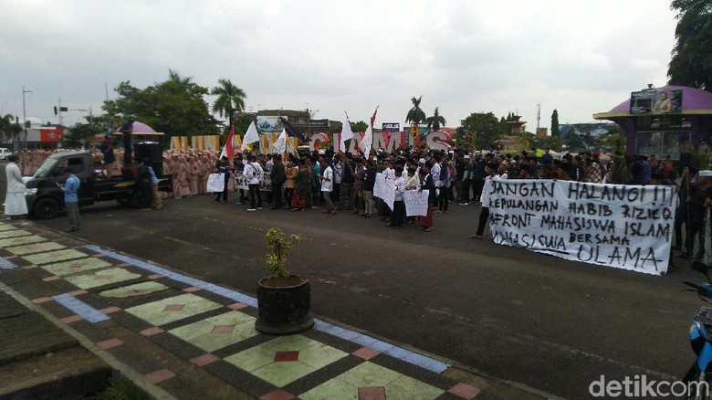 Isu Habib Rizieq Dicekal, FPI Jabar: Kalau Tak Dicabut Terus, Lihat Saja