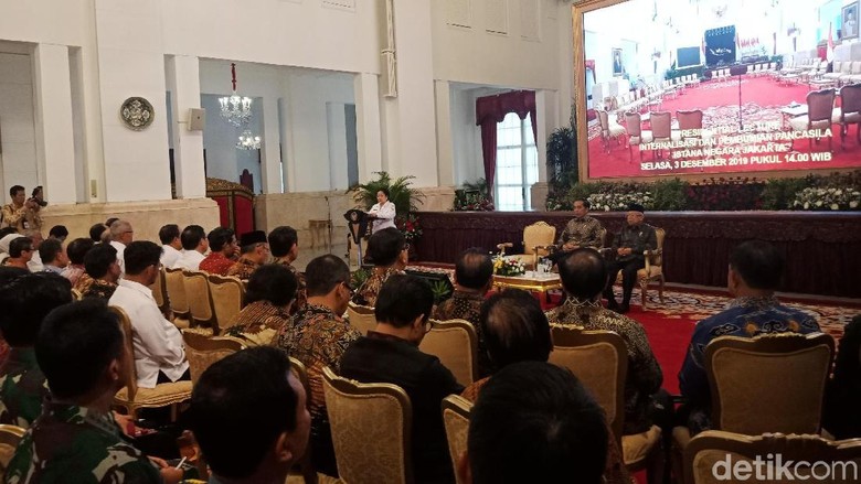 megawati-ungkap-cerita-selamatkan-prabowo-dari-stateless