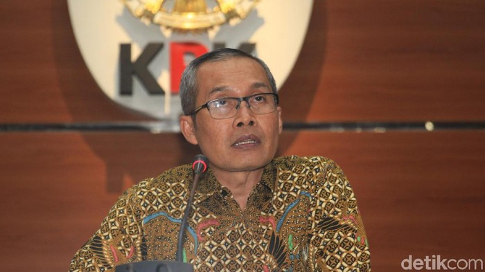 Keluarga Lukas Enembe Bawa Surat ke DPR Papua, Begini Isi Pengaduannya