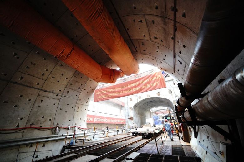 Penampakan Terowongan Kereta Cepat JKT-BDG di Bawah Tol Japek