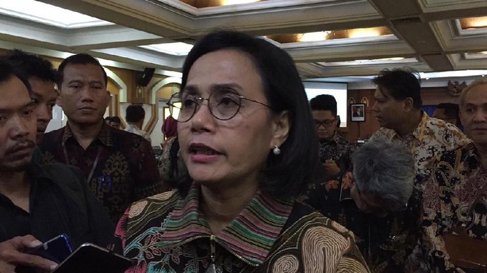 sri-mulyani-sebut-yang-ngutang-makin-dikit-dunia-usaha-jadi-pingsan