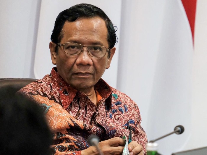 Salah Ketik di RUU Omnibus Law, Prof Ade: Unprofessional, Memalukan!