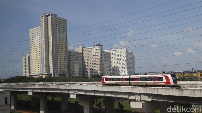 LRT Jakarta Batal Diteruskan ke Manggarai, Dibelokkan ke Cawang