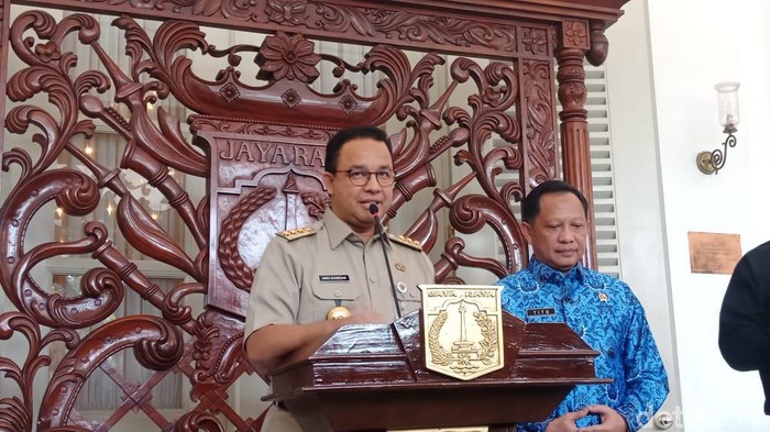 Anies: Ada 50 Tenaga Medis di Jakarta Terpapar Corona, 2 Meninggal