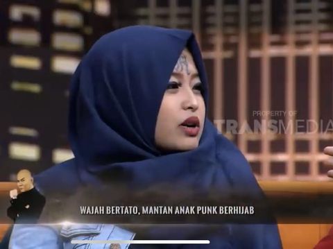 Kisah Hijrah Wanita dengan Tato Neraka di Wajah, Tiba-tiba Dapat Hidayah
