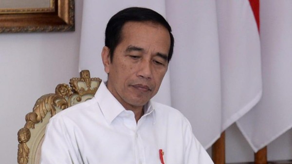 Poin-poin Instruksi Jokowi Targetkan Kurva Positif Corona Turun Bulan ini